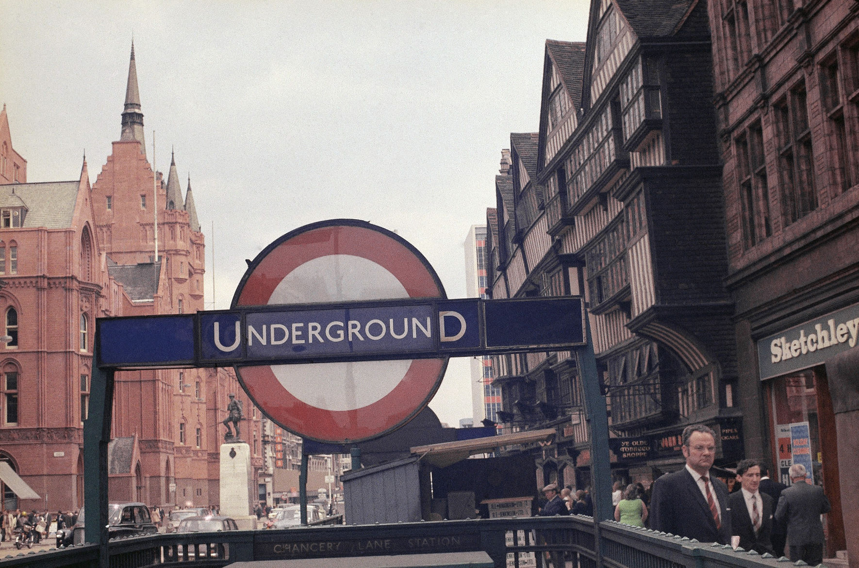 1863: London Underground